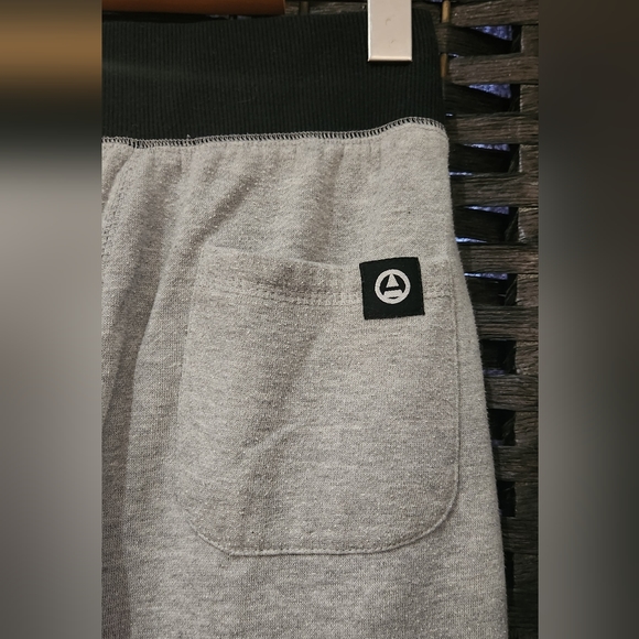 🐞3/33🐞 2 pair amnesia joggers - Picture 13 of 14